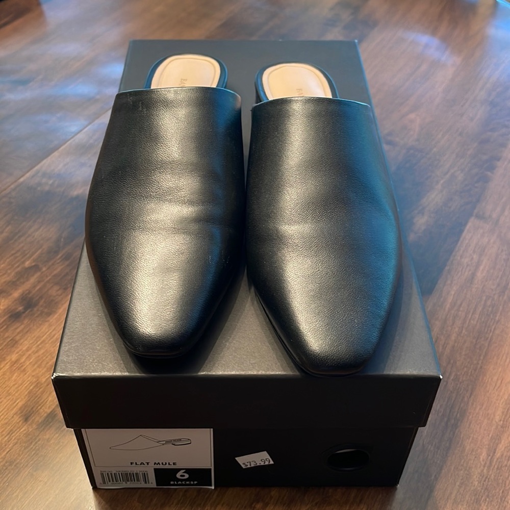 Black Leather Mule slide